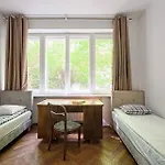 Urban Nest - Wilcza 69 *
