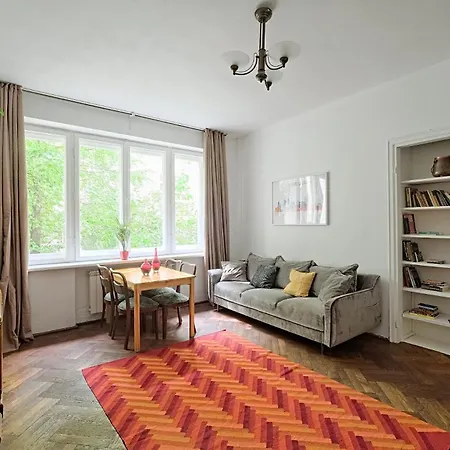 アパート Urban Nest - Wilcza 69 ワルシャワ