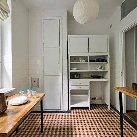 Urban Nest - Wilcza 69 아파트 *